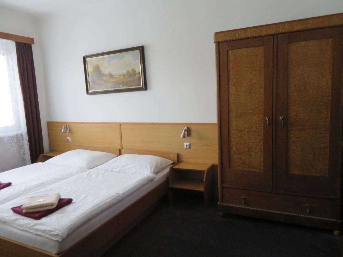 Hotel Lux 3*